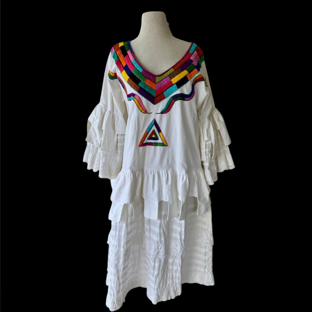 Vtg Paco Silva Mexican Wedding Dress Colorful Embroidery Crochet Lace XL 2X 70s